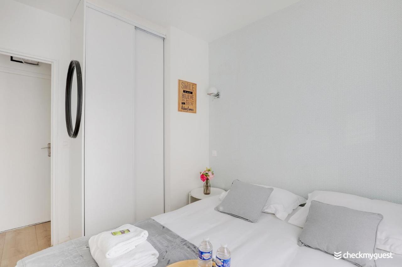 Ferienwohnung Cmg Sacre Coeur Eugene Carriere Paris Exterior foto